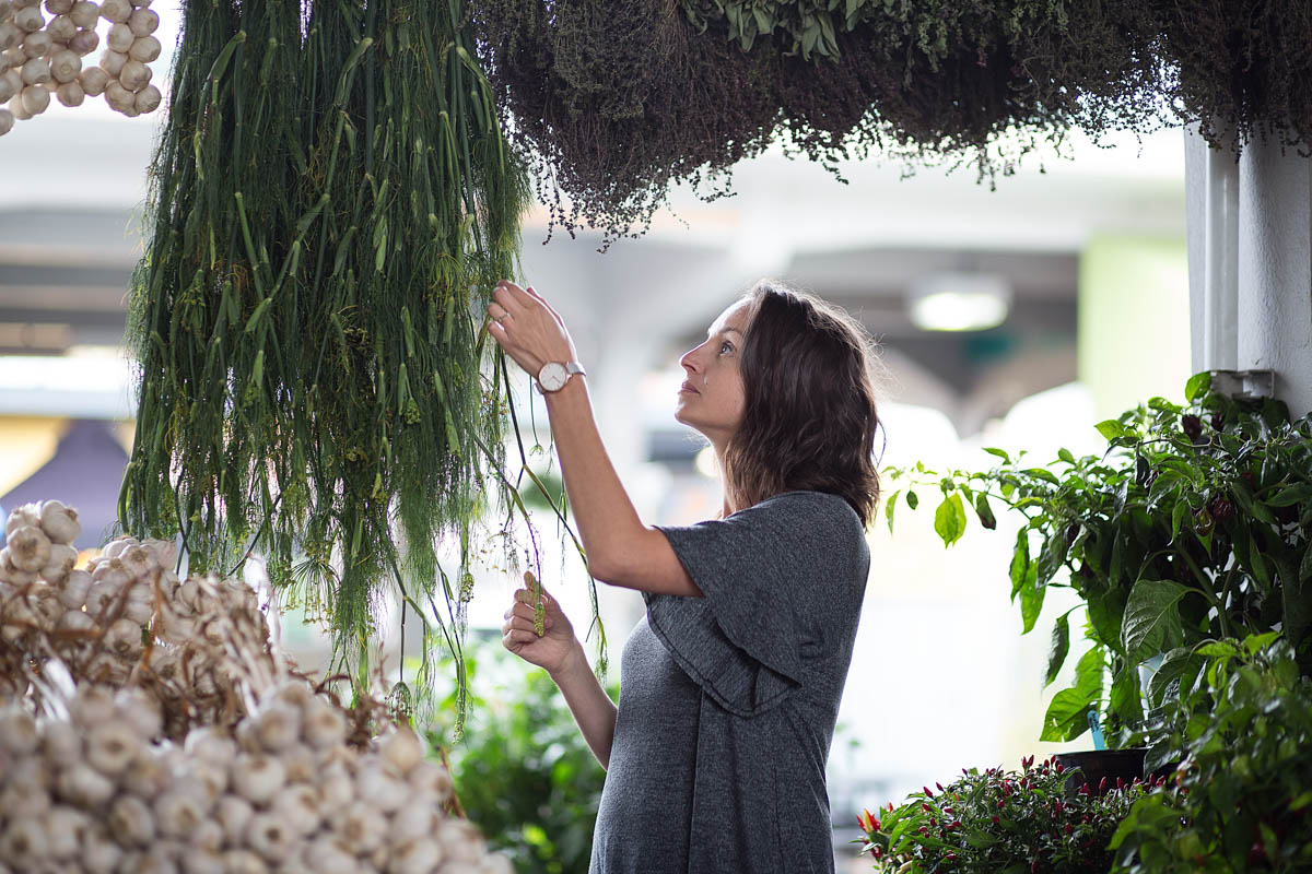 photo entrepreneur naturopathe marché